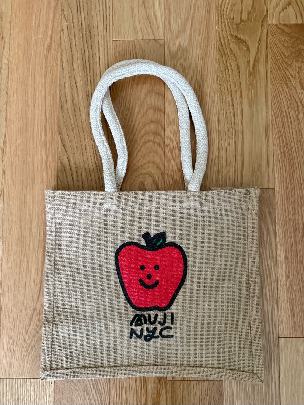 NEW!! MUJI NYC Exclusive Natural Jute Tote Bag with Red Apple Design!